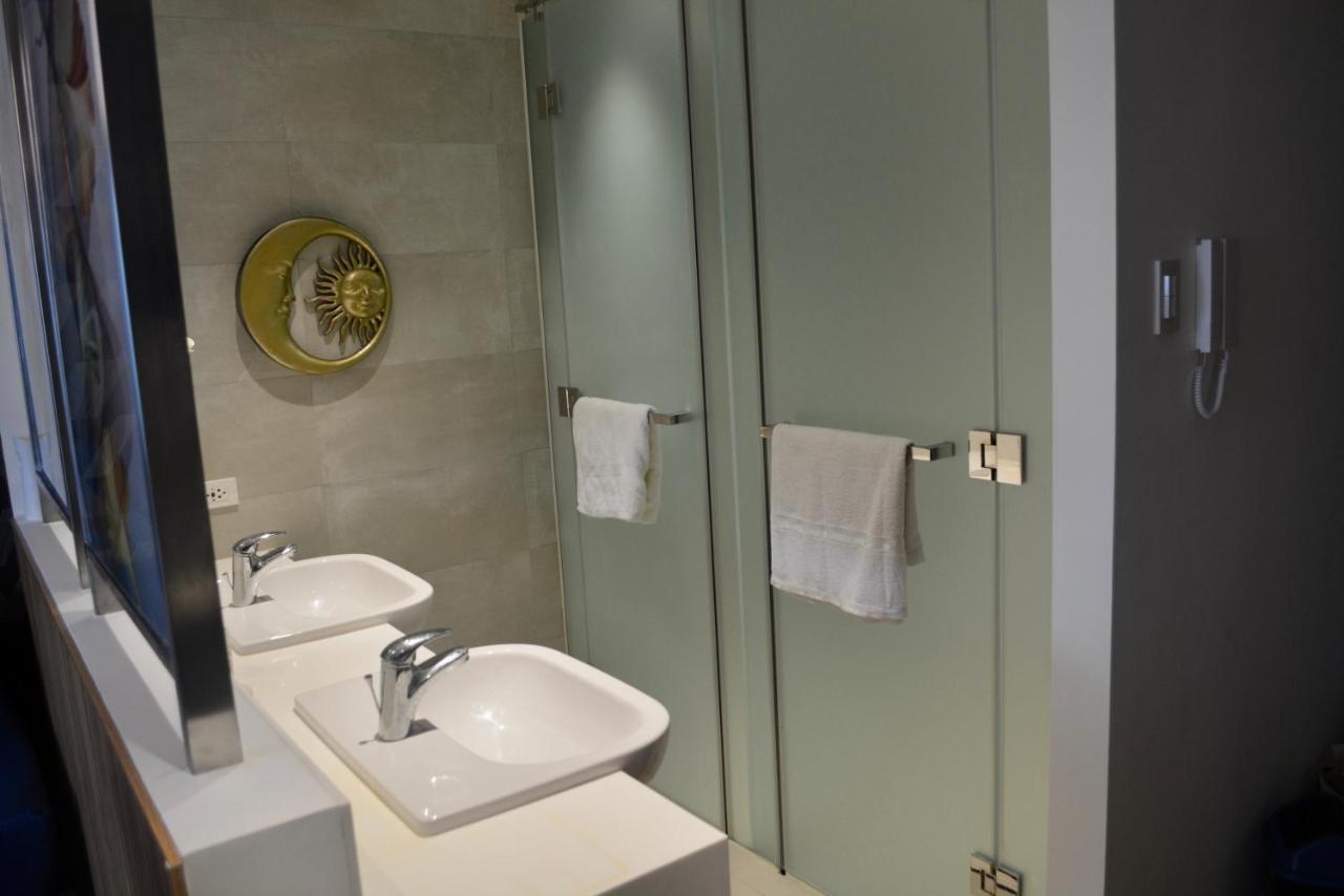 Luxxe Interior Design Condo - Novotel Residences At Acqua Private Residences Mandaluyong Exteriér fotografie